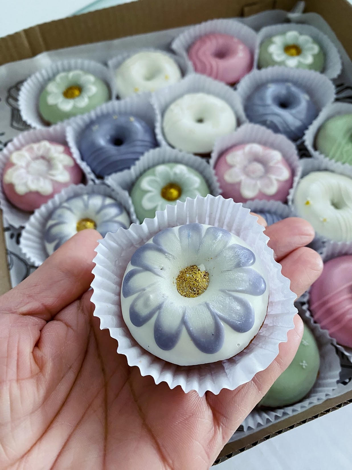 Mini donuts personalizados — Jardim Pastel
