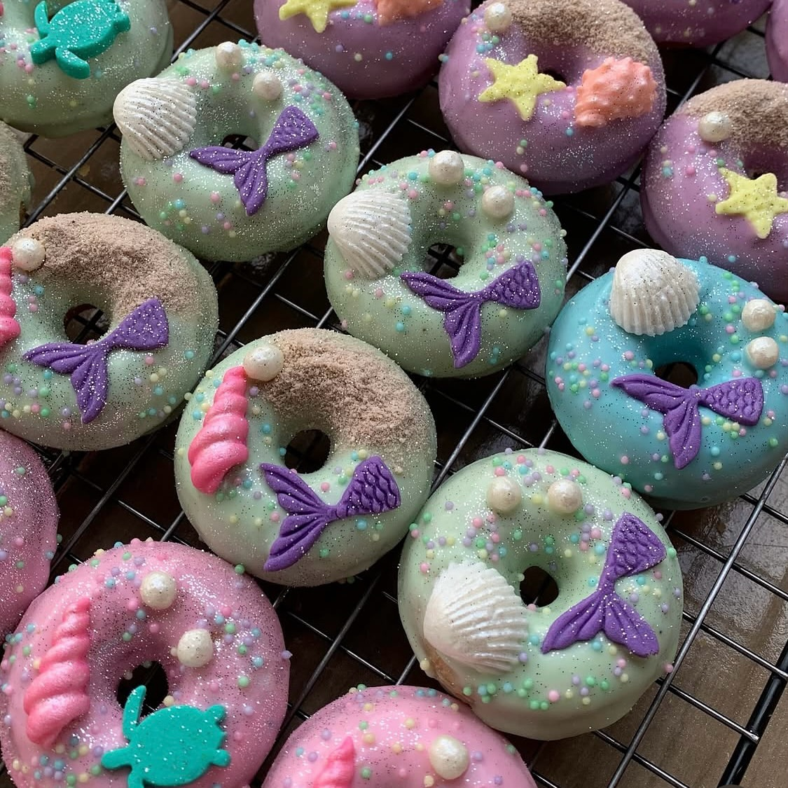 Mini donuts personalizados — Festa Sereia